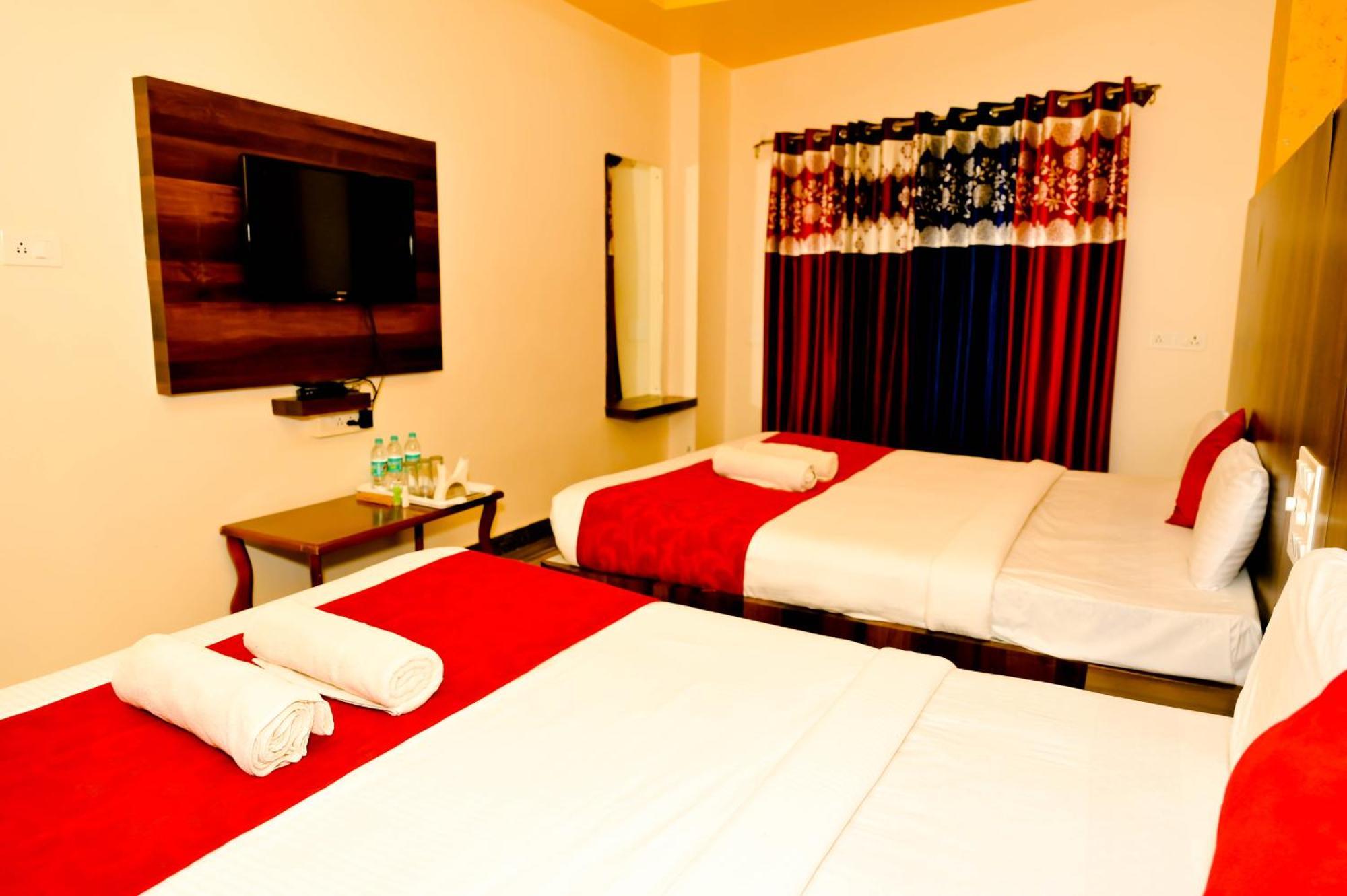 Hotel Townhouse Mk à Chikmagalūr Extérieur photo
