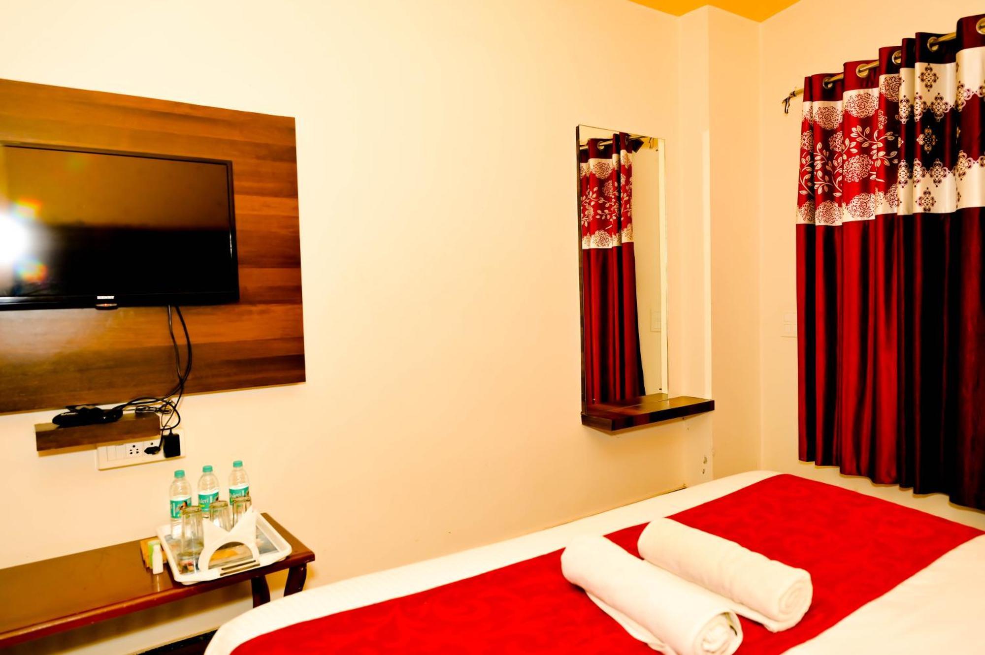 Hotel Townhouse Mk à Chikmagalūr Extérieur photo