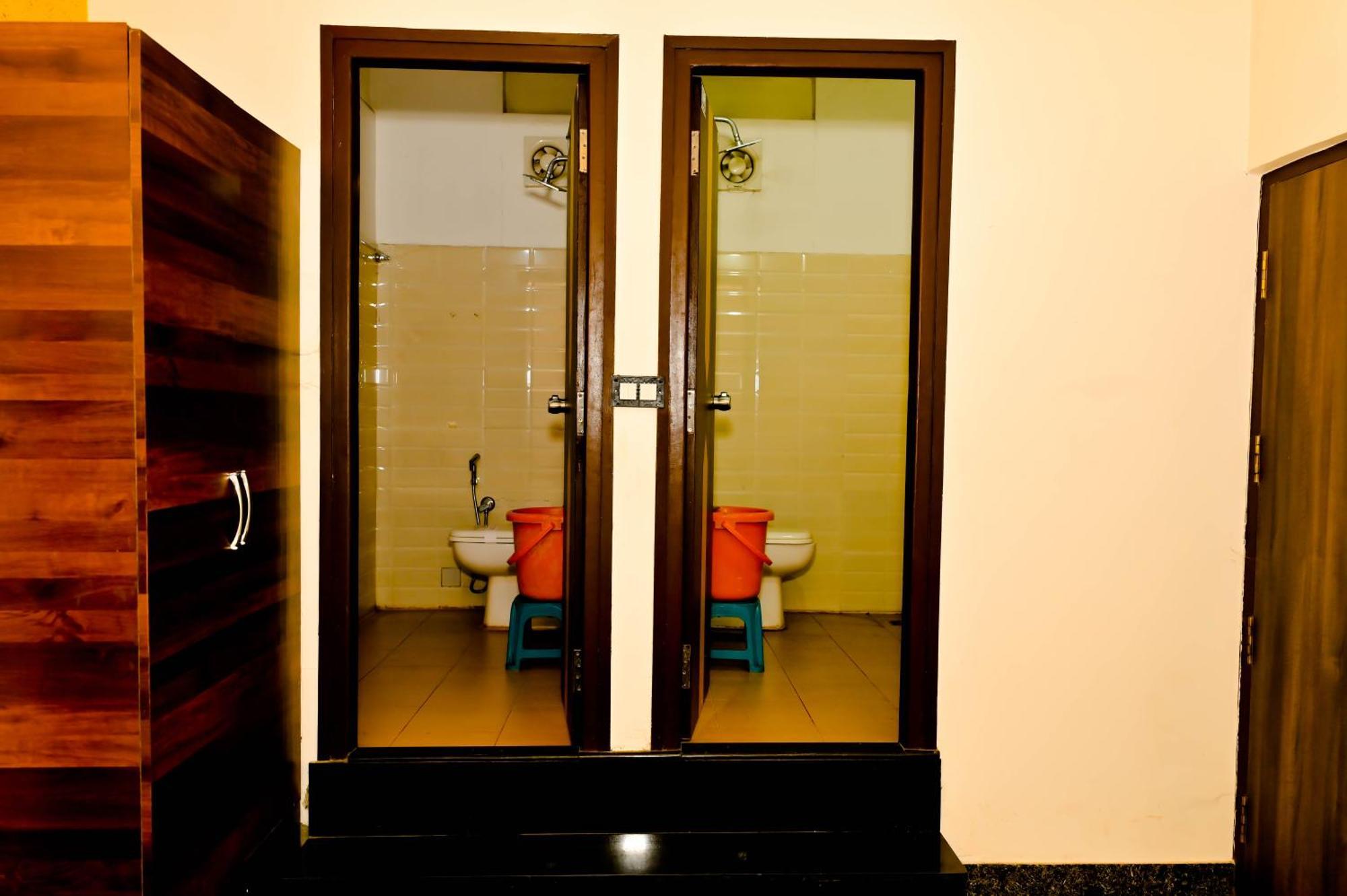 Hotel Townhouse Mk à Chikmagalūr Extérieur photo