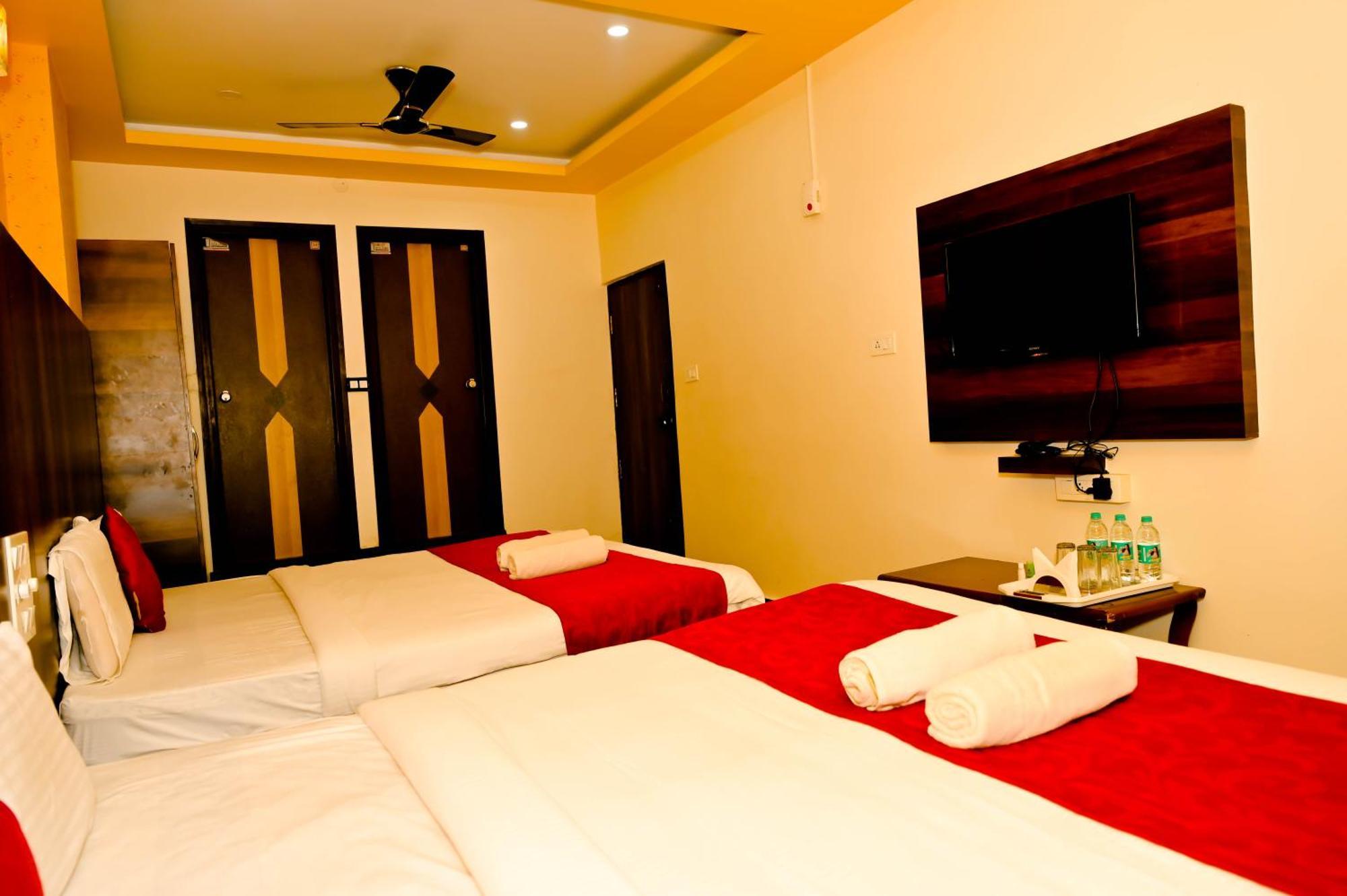 Hotel Townhouse Mk à Chikmagalūr Extérieur photo