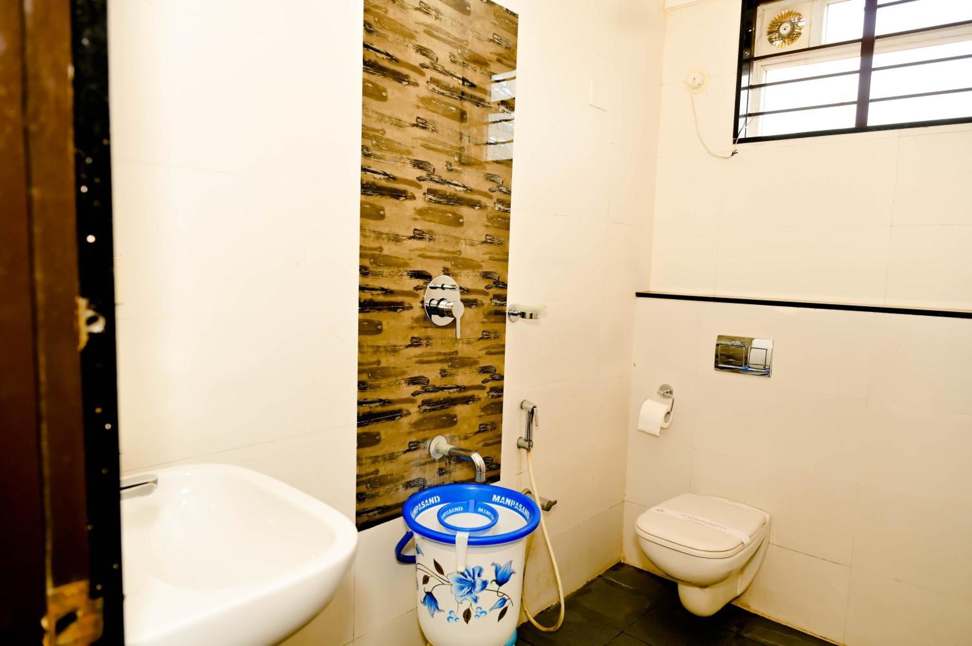 Hotel Townhouse Mk à Chikmagalūr Extérieur photo