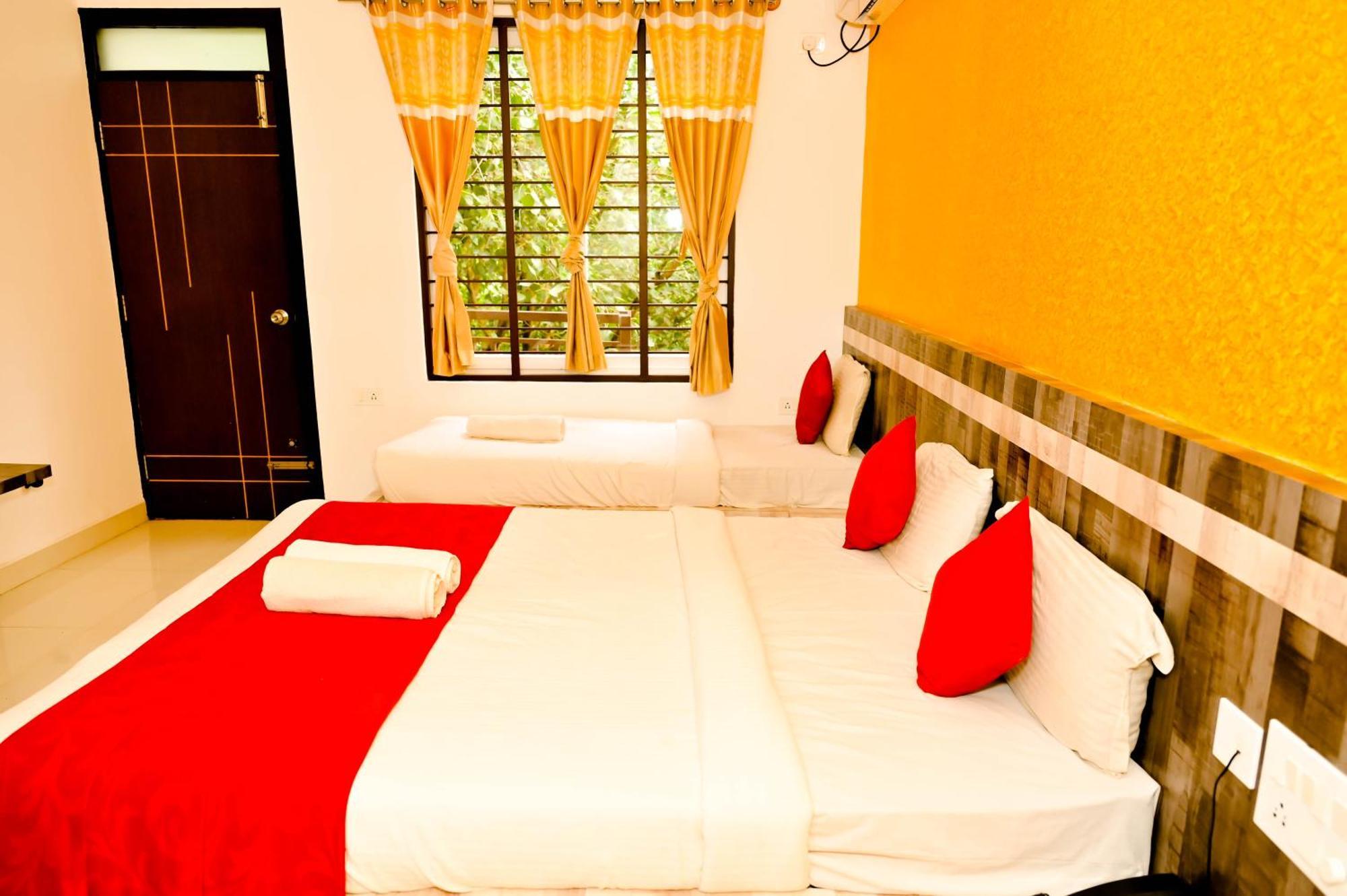 Hotel Townhouse Mk à Chikmagalūr Extérieur photo