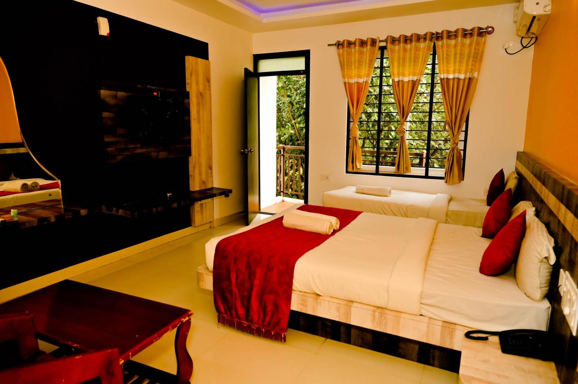 Hotel Townhouse Mk à Chikmagalūr Extérieur photo