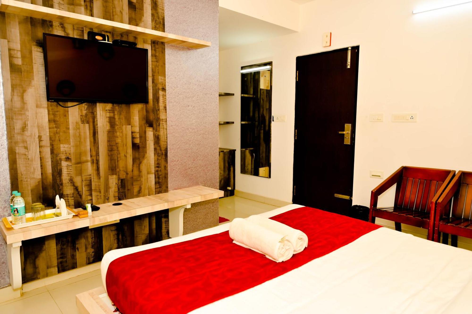 Hotel Townhouse Mk à Chikmagalūr Extérieur photo